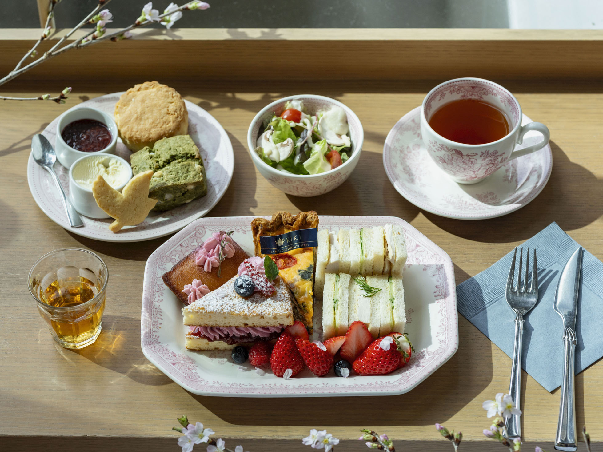 梅田店限定》KIKI's アフタヌーンティーセット -Umeda Style- 「春の