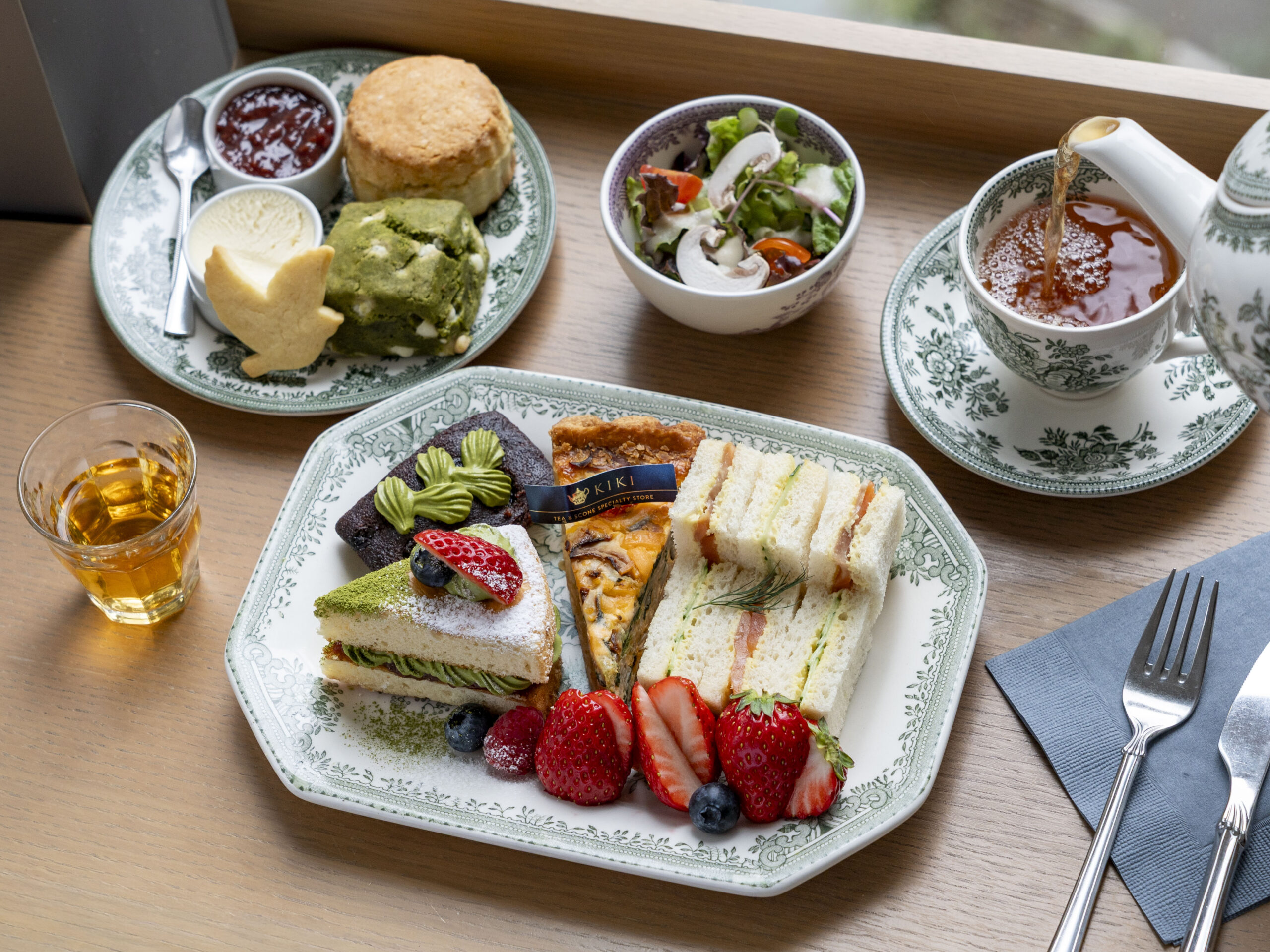 梅田店限定》KIKI's アフタヌーンティーセット -Umeda Style- 「新緑の
